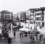 anni 30-Padova-Piazza della Frutta.(foto di F.Miotti)